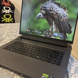 Dell G16 16” Gaming Laptop - Intel Core i9 13th Gen | RTX 4060 | 32 GB RAM | 1 TB SSD - Like New