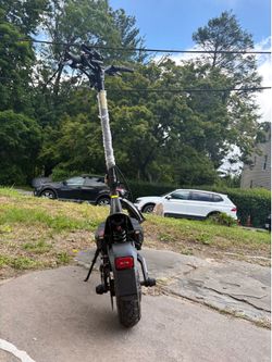 Scooter electric