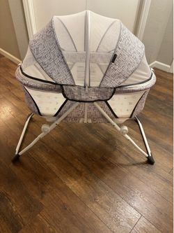 Dream On Me Karley Plus Portable Bassinet,
