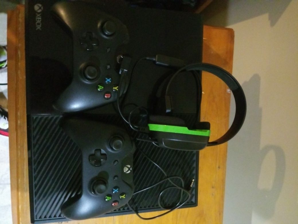 Xbox One(Price Drop 140$)