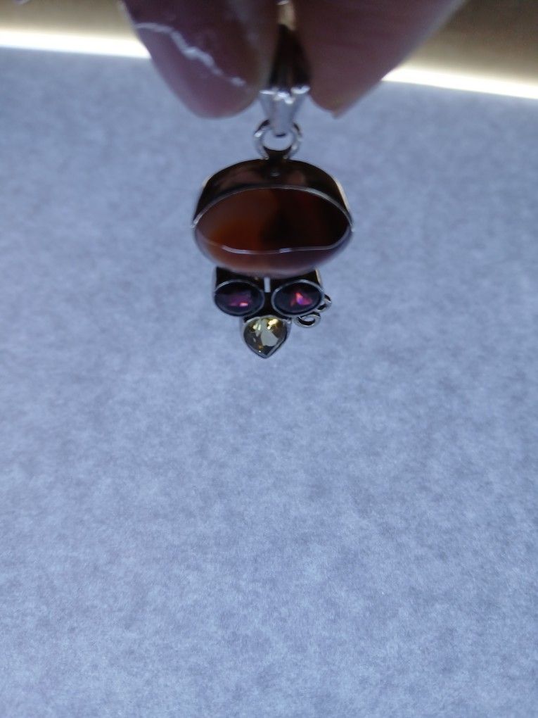 Pendant