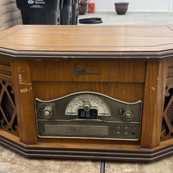 Vintage Emerson Radio, CD Player