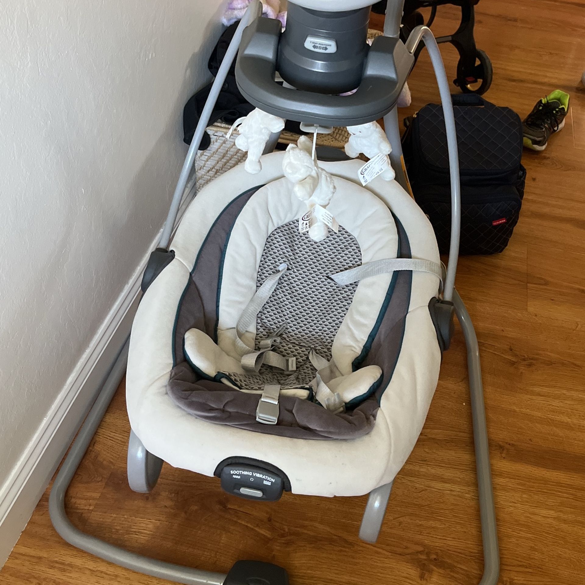 Graco Baby Swing