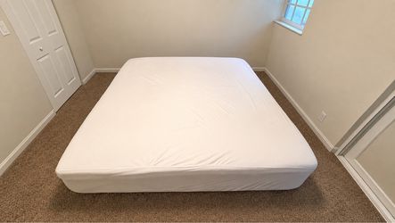King Size Adjustable Bedframe + Mattress