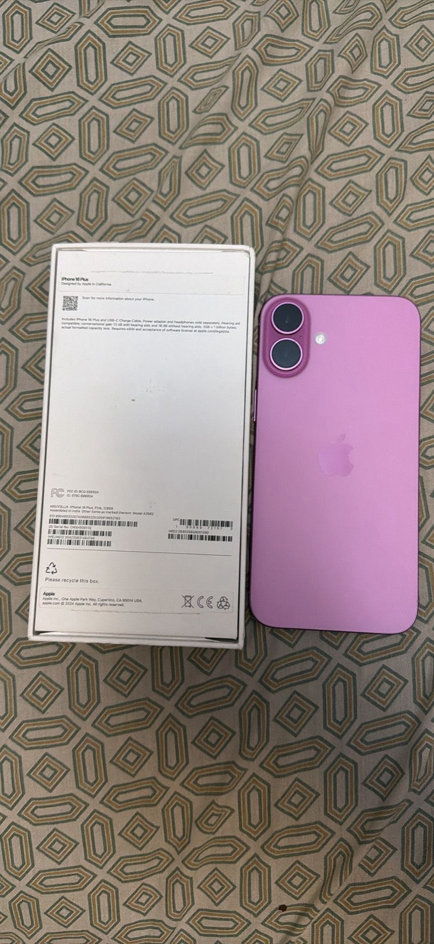 iPhone 16 Plus