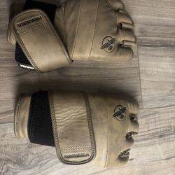 Hayabusa 4oz MMA Gloves – Great Condition – Training / Sparring