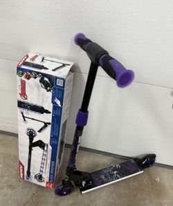 Huffy Marvel Avengers Boys Inline Folding Kick Scooter