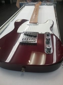 FENDER TELECASTER MADE IN MEXICO for Sale in Chicago, IL