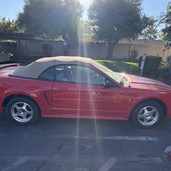 2003 Ford Mustang