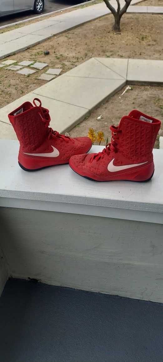 Nike Boxing Shoes Size 8