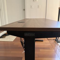 Uplift Standing Desk 60” x 24”