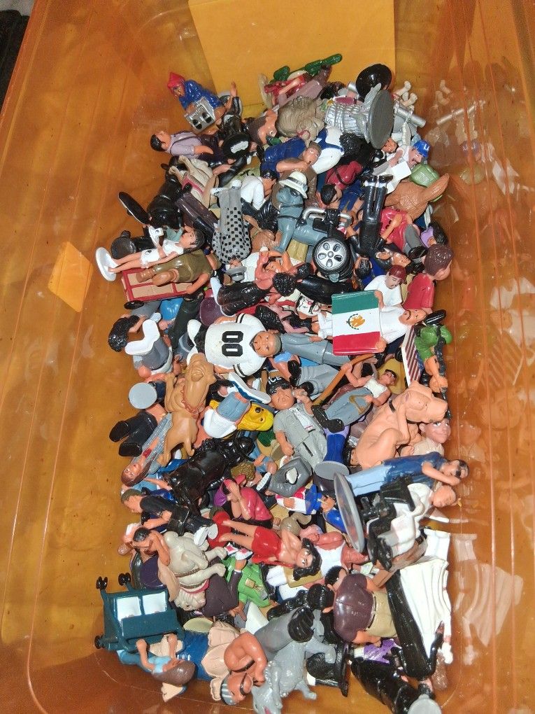 PICK UP ONLY 173 Vintage Homie's Figures