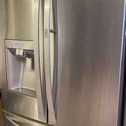 Refrigerator For sale
