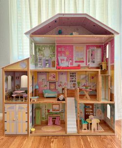 Dollhouse