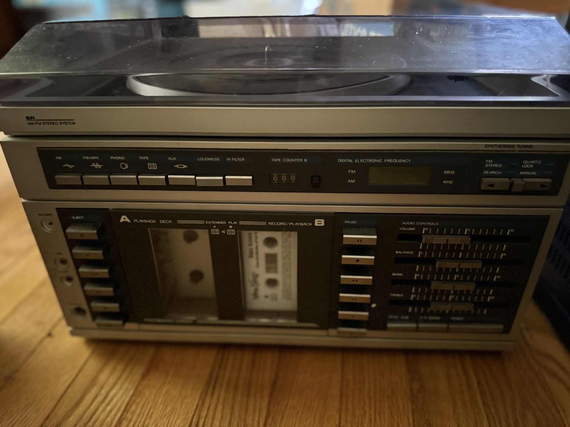 Seats Record Player And Panasonic Thruster Speakers 3 Piece Set
