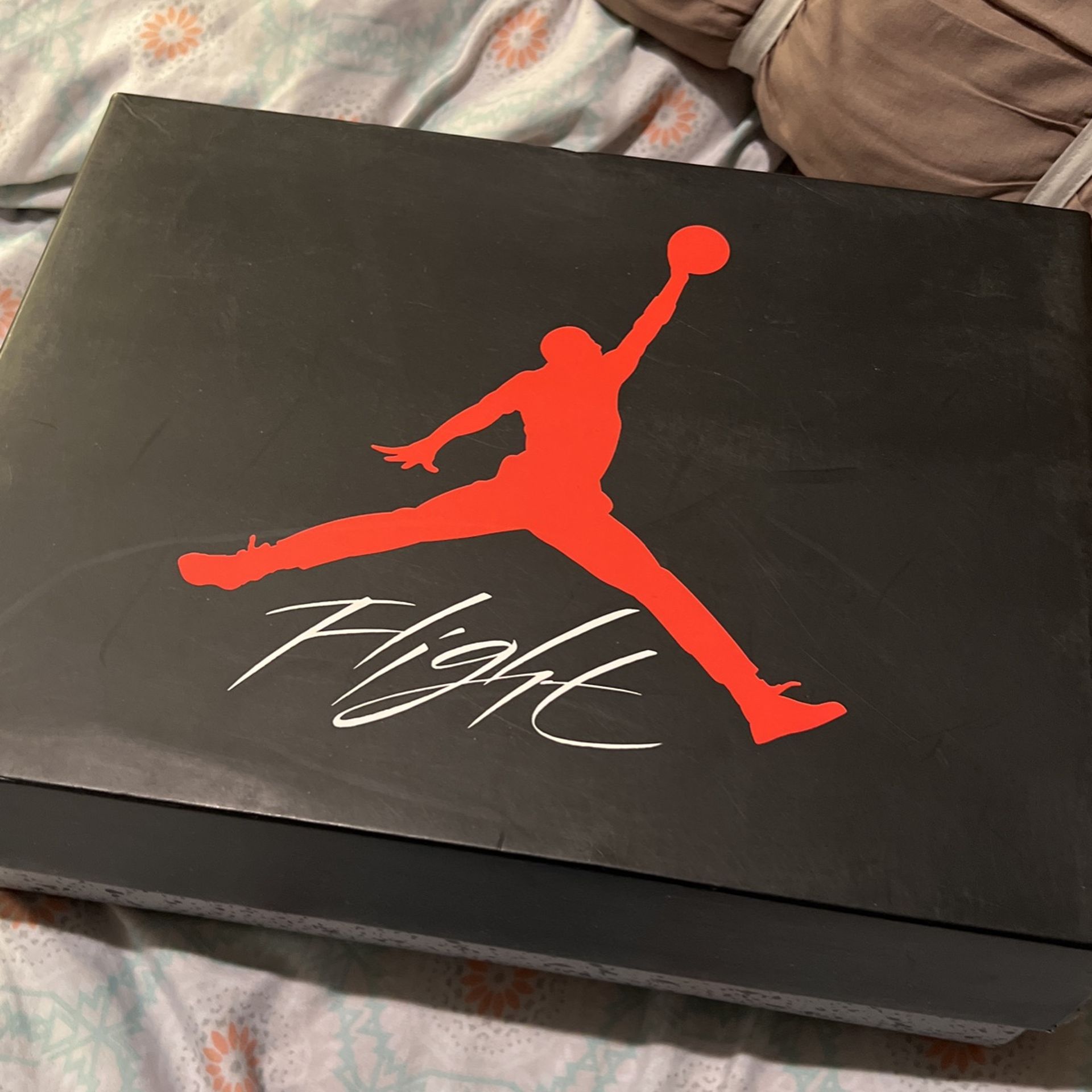 Air Jordan 4 Retro