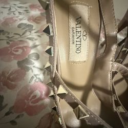 Valentino Pumps (Heels) 