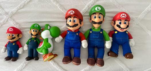 Super Mario Bros. Character Figures Set – Mario, Luigi & Yoshi