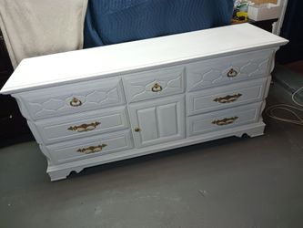 Jerome's DRESSER
