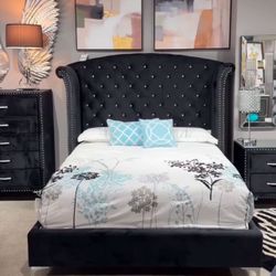 New 4pc Bedroom Set In Box 📦 