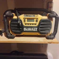 DeWalt Radio Charger