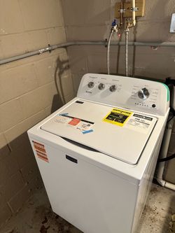 I am moving. Dyer and 2 washing machines Maytag
