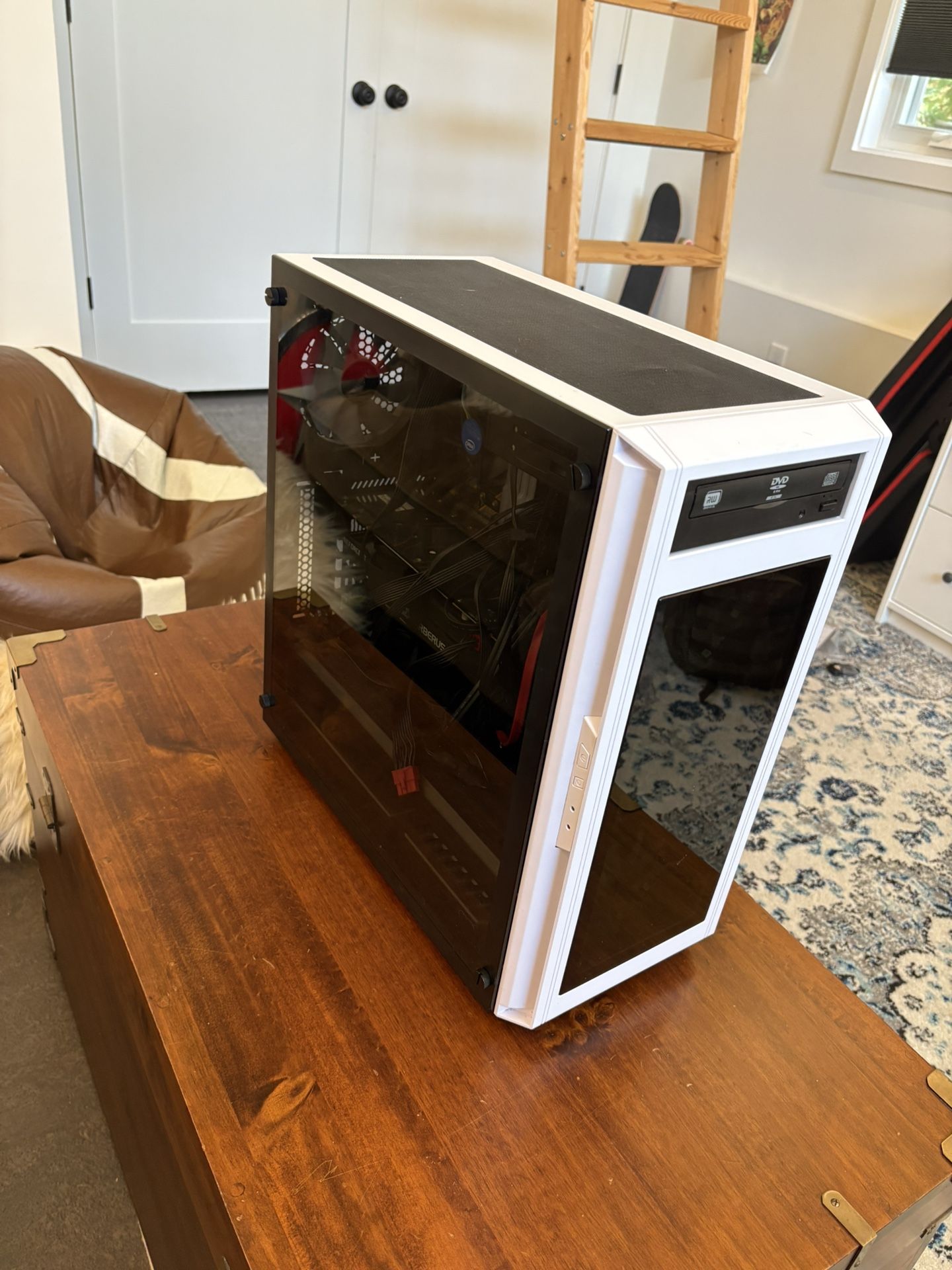 Gaming PC - I7 8700 3.2 GHz / ASUS GTX 1070 TI