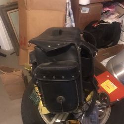 Motorcycle Saddlebag (not Sure What Brand)