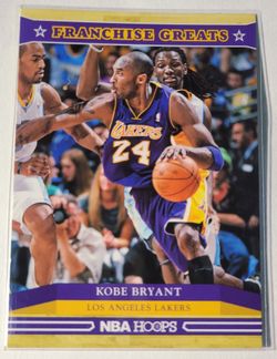 2012-13 NBA Hoops "Franchise Greats" Kobe Bryant insert card (#16)