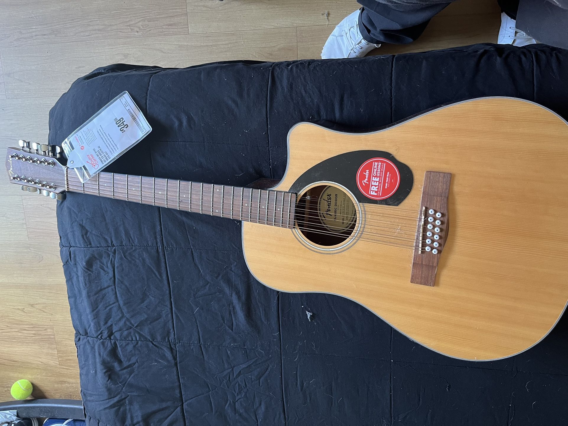 Guitar 12 String
