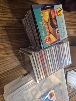 Random CDs like new.