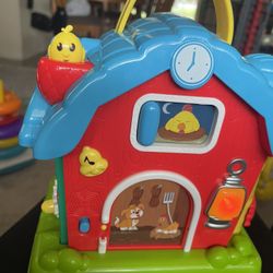 Toy Makes Noise And Music 