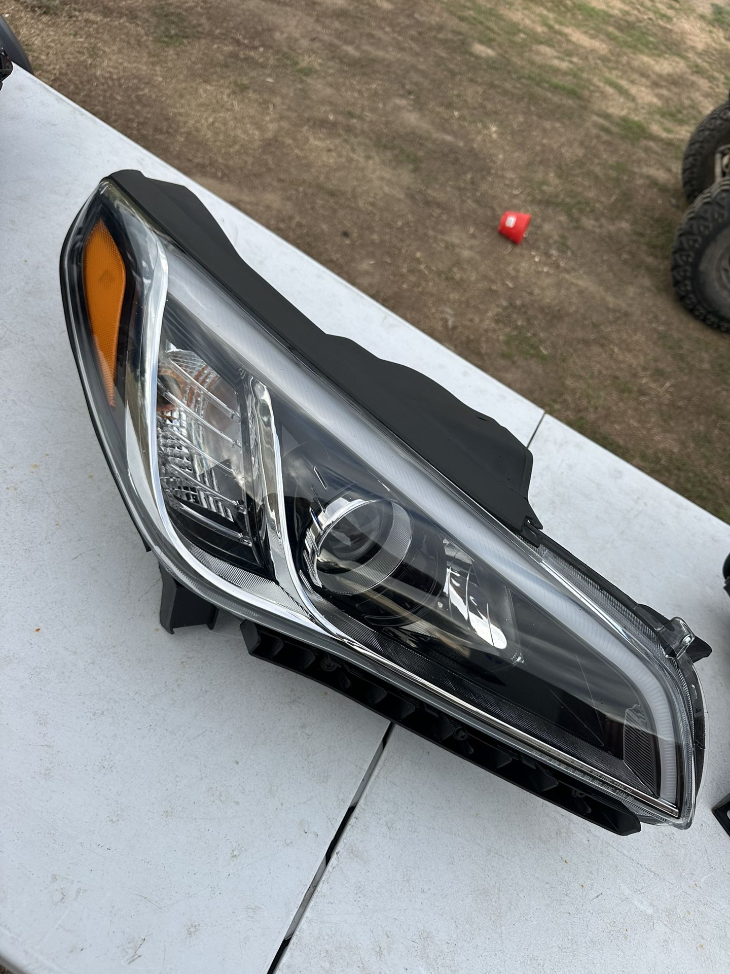 Hyundai Sonata Passenger Taillight 15-17 New