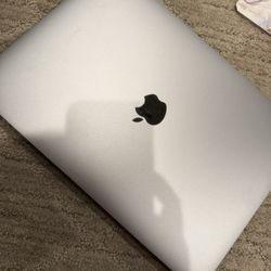 MacBook Pro 13 Inch 2019