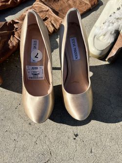 Steve Madden holiday heels