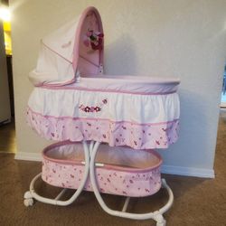 Baby Crib $40