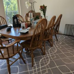 Solid oak Dining Room Set