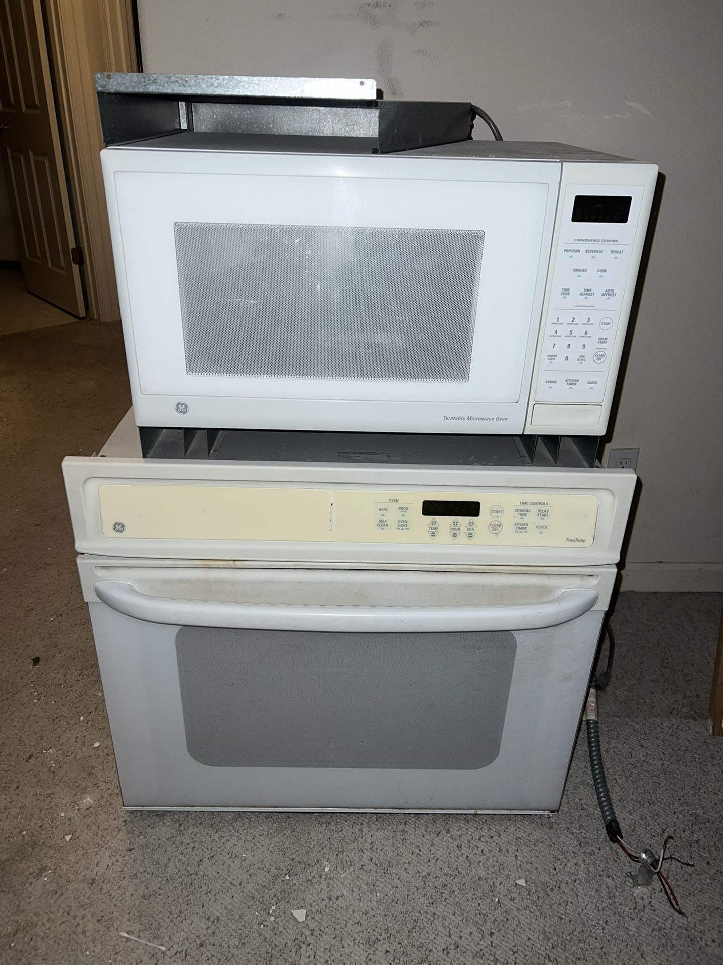 GE Oven And Microwave 