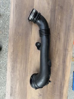 BMW OEM Air Intake Tube / Intake Duct Part Number: (contact info removed)-01