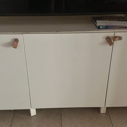 White Tv Stand 