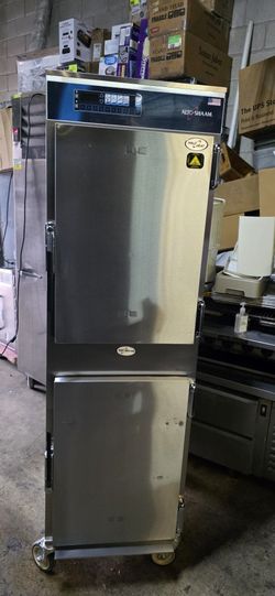 ALTO SHAAM HALO HEAT COOK & HOLD OVEN