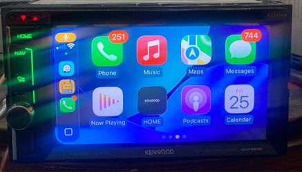 Kenwood excelon double din touchscreen car dvd / cd with apple play, Bluetooth and navigation