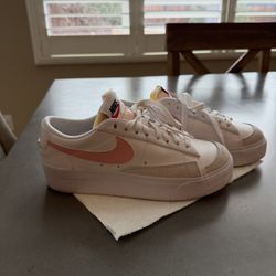 Nikes Platform Blazers 