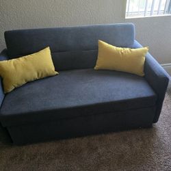 Couch / Sofa