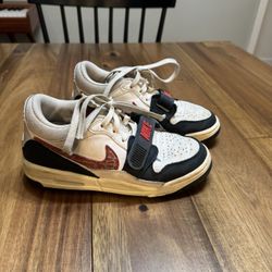 Nike Air Jordan Legacy 312 Low Boys Size 4 Shoe