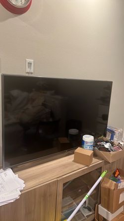 LG Flat Screen TV