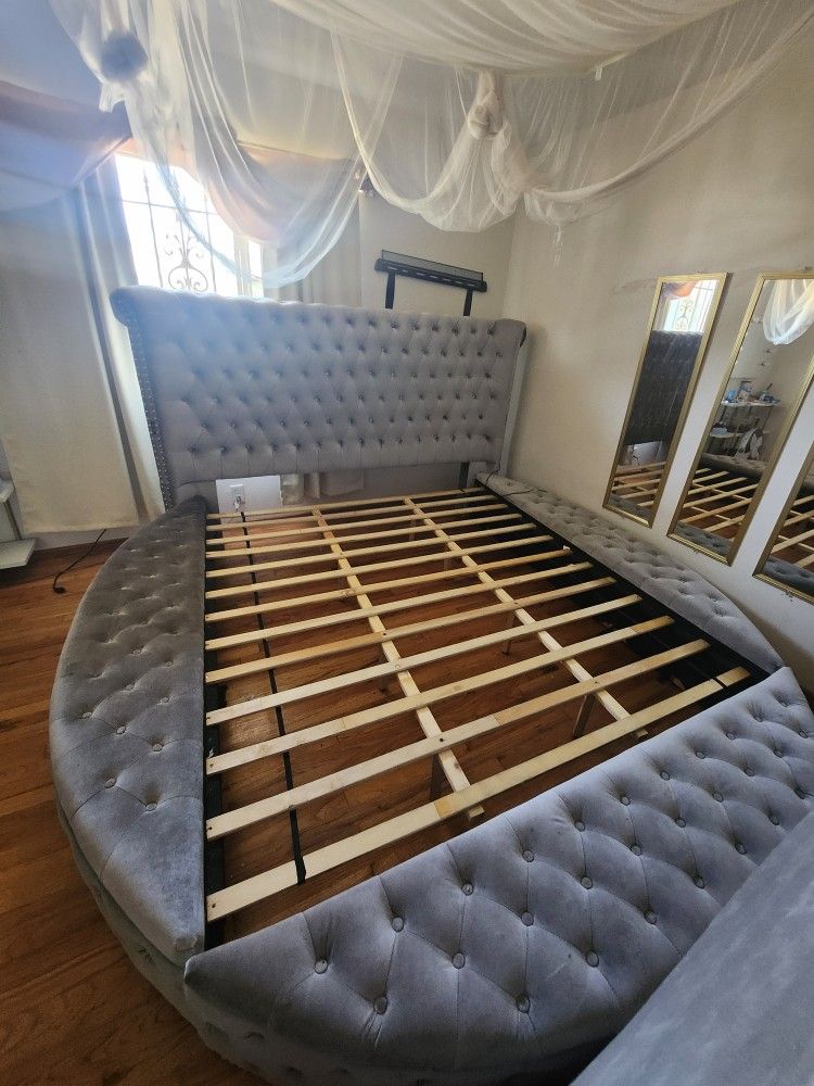 Calking Bed Frame