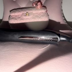 Kristin Ess Flat Iron Straightener 