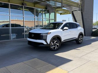 2025 Nissan Kicks