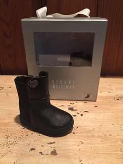 Stuart Weitzman Baby Booty black
